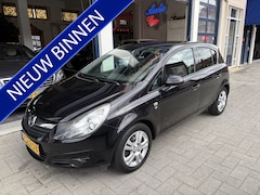 Opel Corsa - 1.2-16V '111' Edition AIRCO/L.M VELGEN