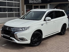 Mitsubishi Outlander - 2.4 PHEV Intro | Volleder | Xenon | Full-Led | Apple/Android | Navi | Camera | Cruise | Fu