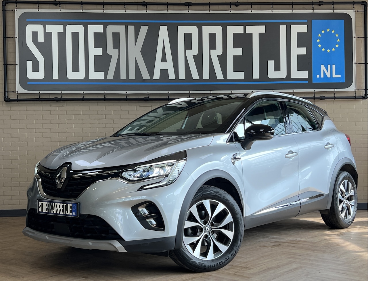 Renault Captur - 1.3 TCe 155Pk Intens | Groot Navi | ACC | Blindspot | Camera | 17" | PDC V+A 100% Dealer o - AutoWereld.nl