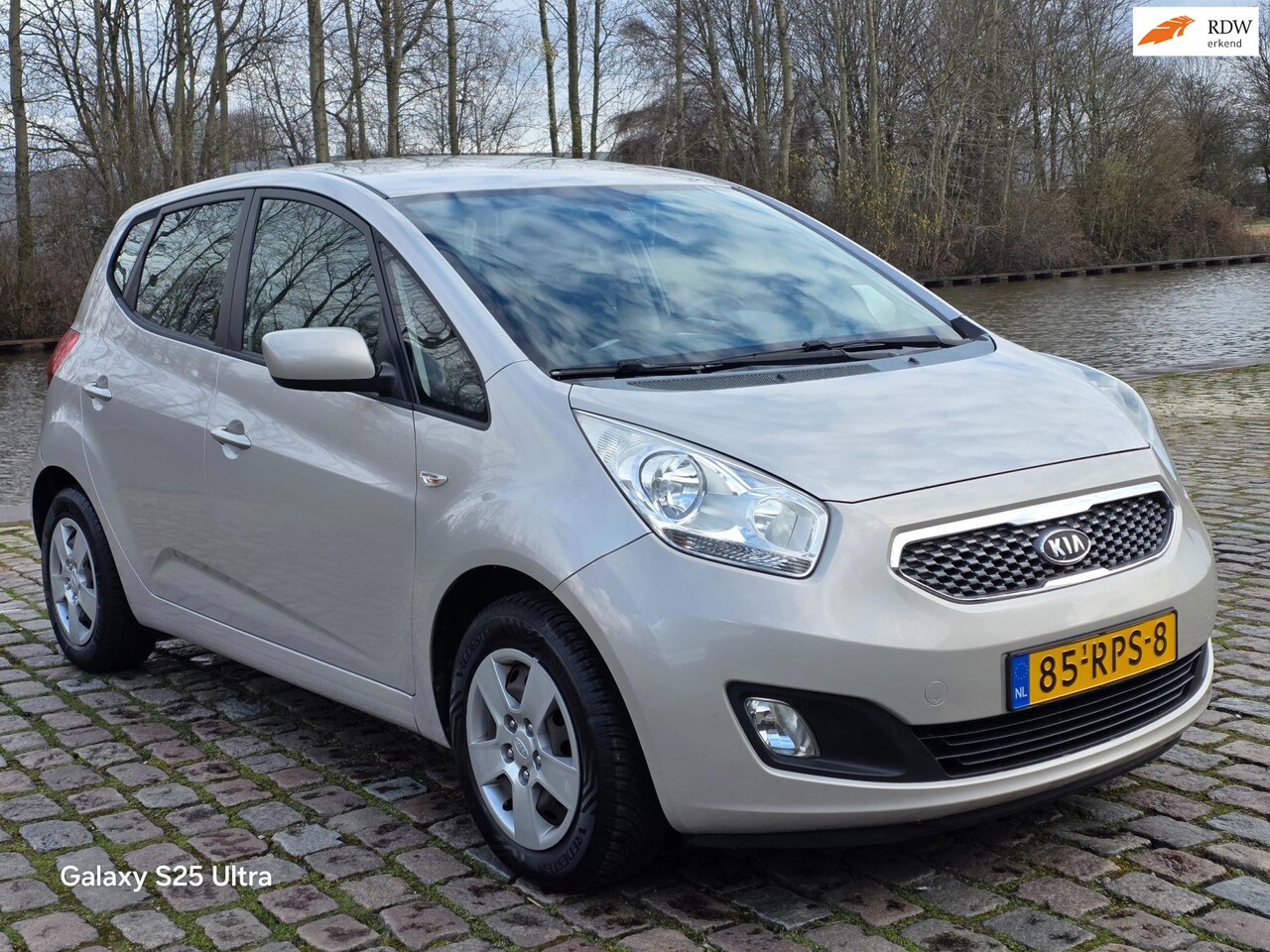 Kia Venga - 1.4 CVVT Seven 2e eigenaar dealer onderhouden navigatie achteruit camera trekhaak - AutoWereld.nl