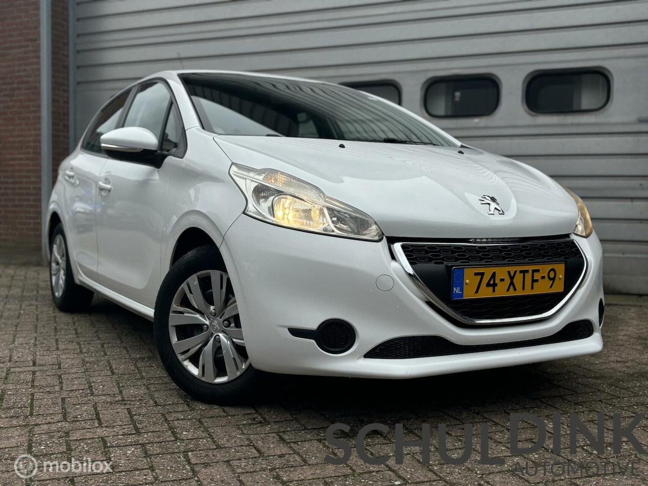 Peugeot 208 - 1.2 VTi Active 5-DEURS|AIRCO|ELEKTRISCHE RAMEN - AutoWereld.nl