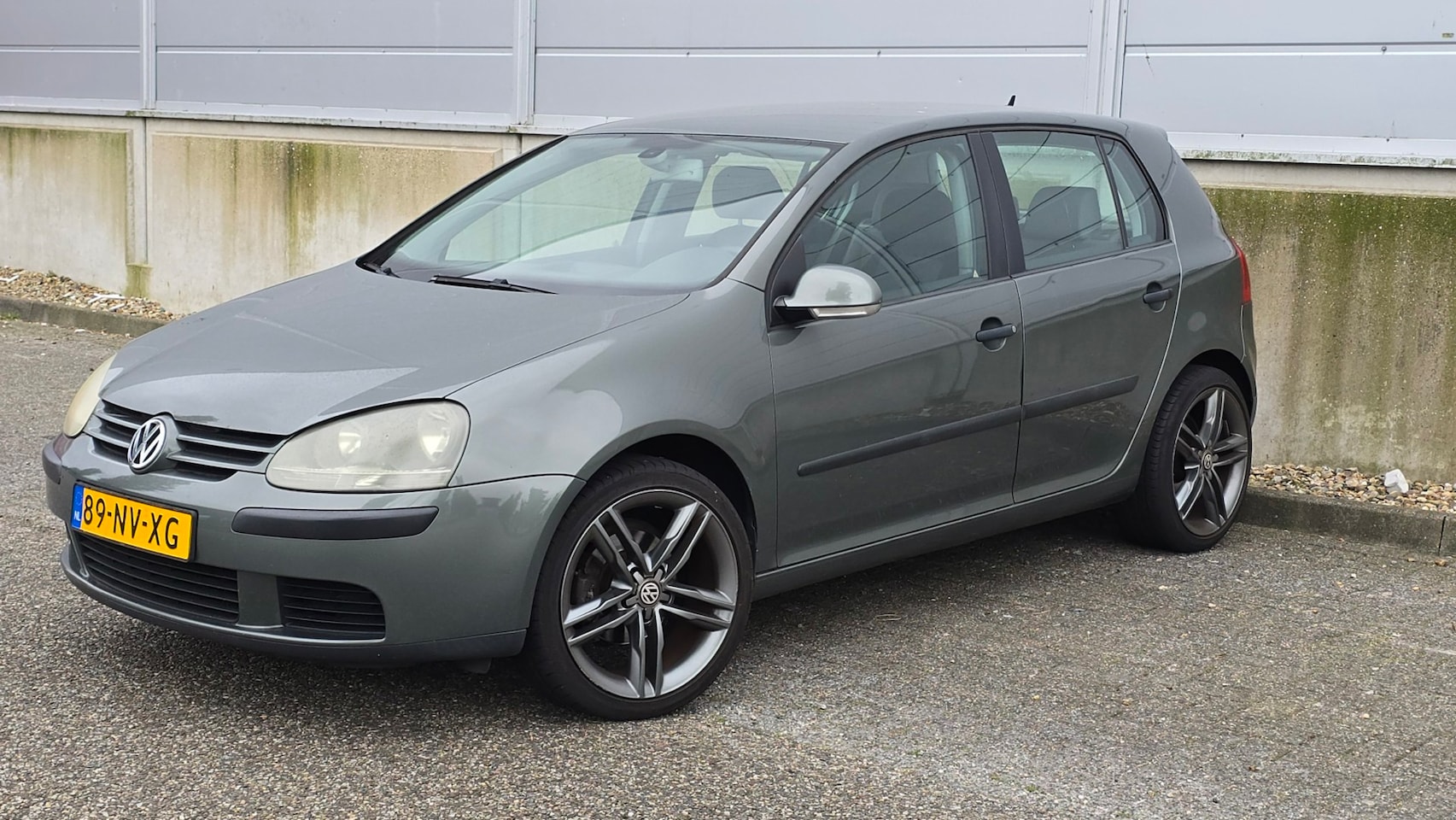 Volkswagen Golf - 1.6 FSI Comfortline 1.6 FSI Comfortline - AutoWereld.nl