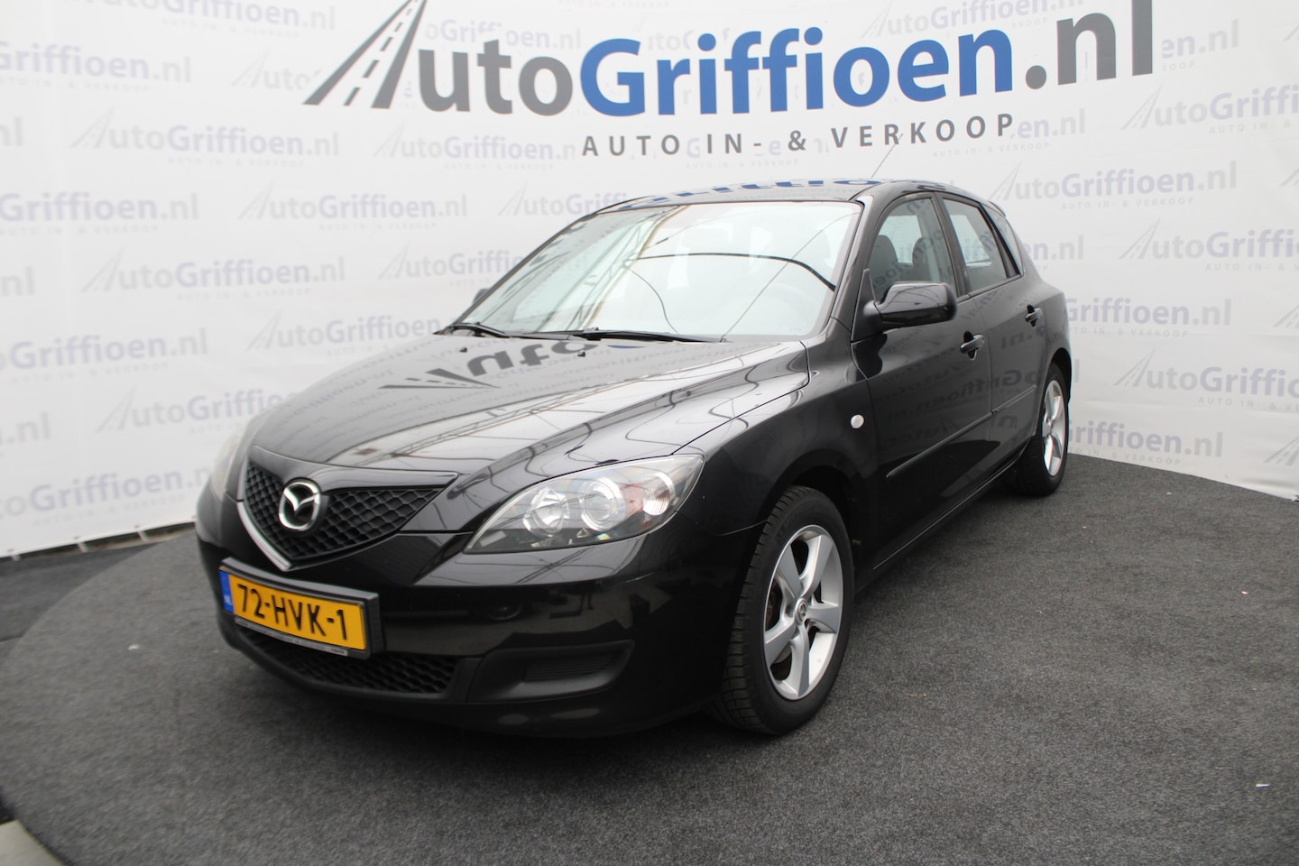 Mazda 3 - 1.6 S-VT Touring nette 5-deurs met airco - AutoWereld.nl