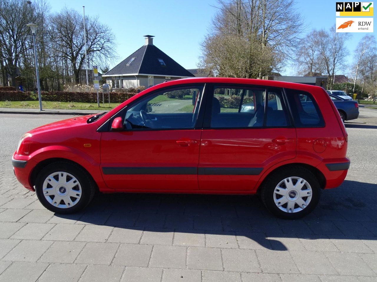 Ford Fusion - 1.4-16V Ghia 1.4-16V Ghia - AutoWereld.nl