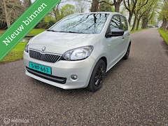 Skoda Citigo - 1.0 / NAP / Airco / navigatie / Nieuwe apk /