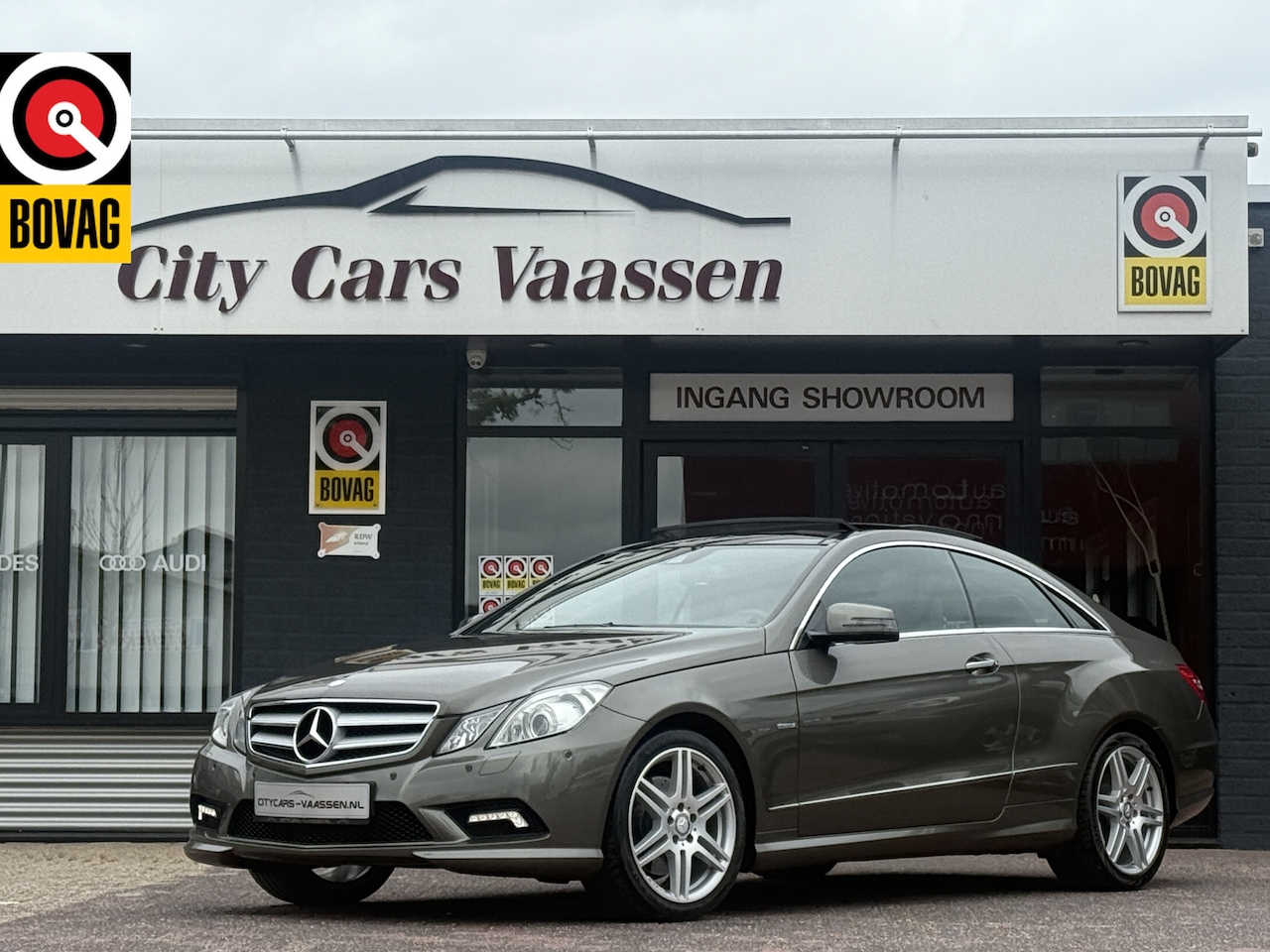 Mercedes-Benz E-klasse Coupé - 350 CGI Avantgarde automaat youngtimer 293 pk org nl auto nap logisch panoramadak navi cli - AutoWereld.nl