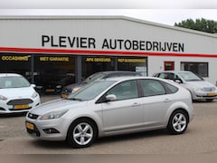 Ford Focus - 1.6 16V 100PK 5 DEURS TITANIUM