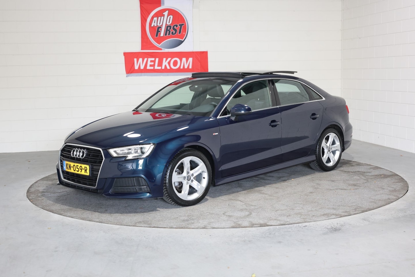Audi A3 Limousine - 1.0 TFSI Sport Pro Line S 1.0 TFSI Sport Pro Line S, Panoramadak, Cruisecontrol, Climate control, Navigatie, Sportin - AutoWereld.nl