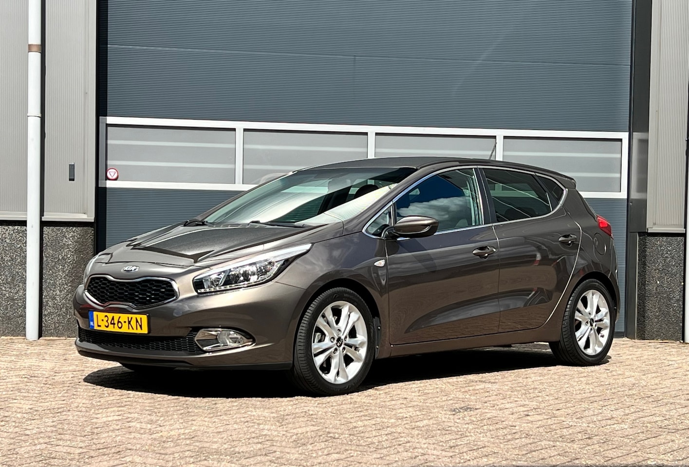 Kia Cee'd - 1.6 GDI ExecutiveLine bj.2014 Camera|Navi|Clima|Cc. - AutoWereld.nl