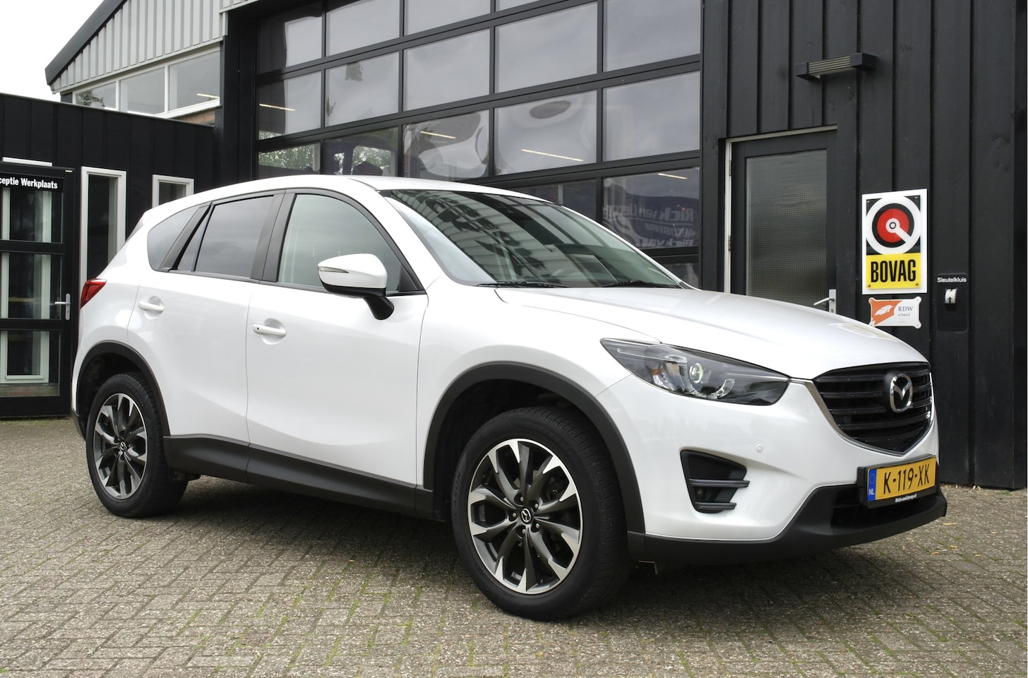 Mazda CX-5 - 2.0 SkyActiv-G 165 S 2WD | Cruise | Carplay | Trekhaak | Stoelverwarming - AutoWereld.nl