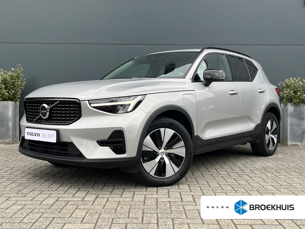 Volvo XC40 - 1.5 T5 Recharge Inscription | Pilot Assist | Harman/Kardon | Leder | Camera | - AutoWereld.nl