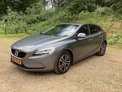 Volvo V40 - 2.0 T2 Nordic+ | Cruise control | Interieur voorverwarmingsinstallatie | Koplampen adaptie