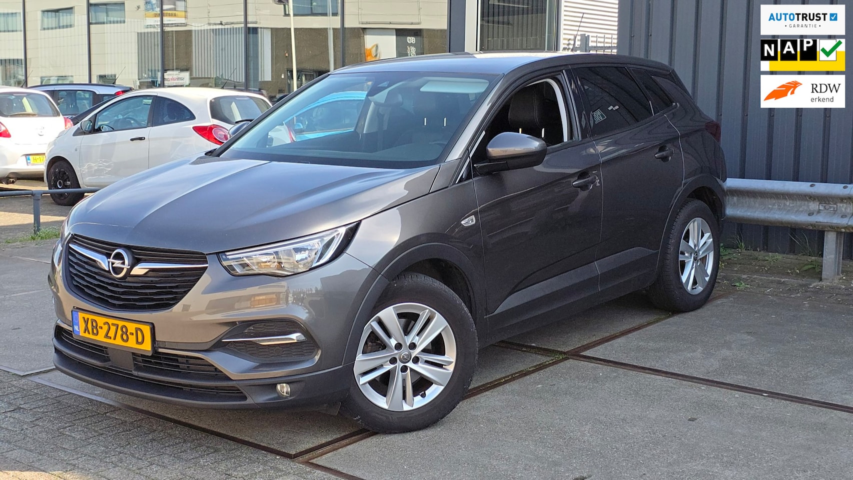 Opel Grandland X - 1.2 Turbo Innovation AUTOMAAT - AutoWereld.nl