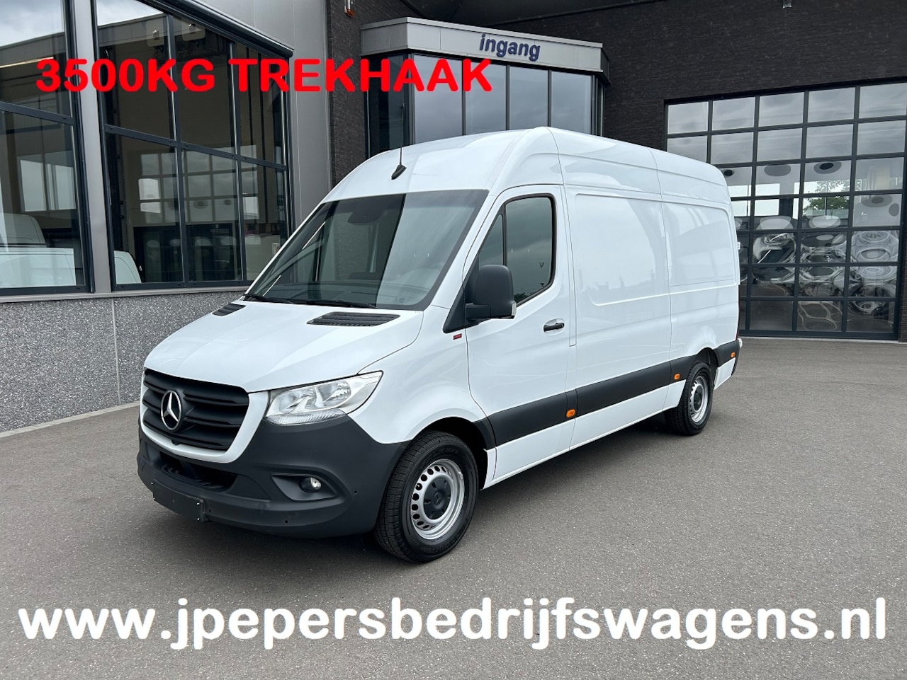 Mercedes-Benz Sprinter - 319 CDI L2 H2 3.0 V6 / 3500KG Trekhaak / 360 Camera / MBUX / Navigatie / Cruise control / - AutoWereld.nl