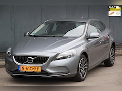 Volvo V40 - 2.0 D2 Momentum Leer/Stoelverwarming/Navigatie/Parkeersensor