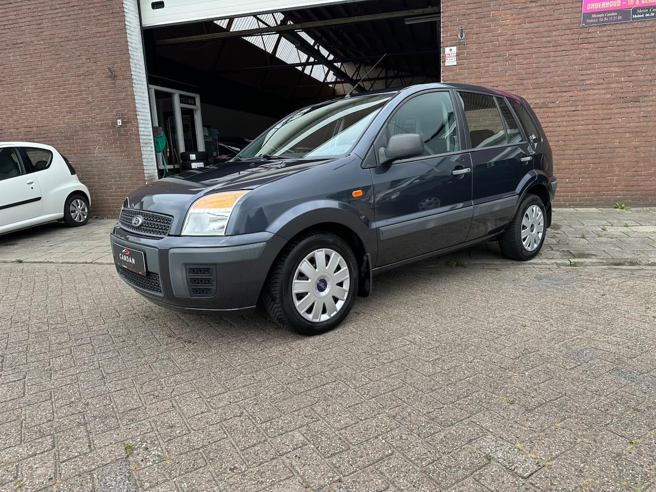 Ford Fusion - 1.4-16V Cool & Sound | Airco | Elektrische Ramen - AutoWereld.nl