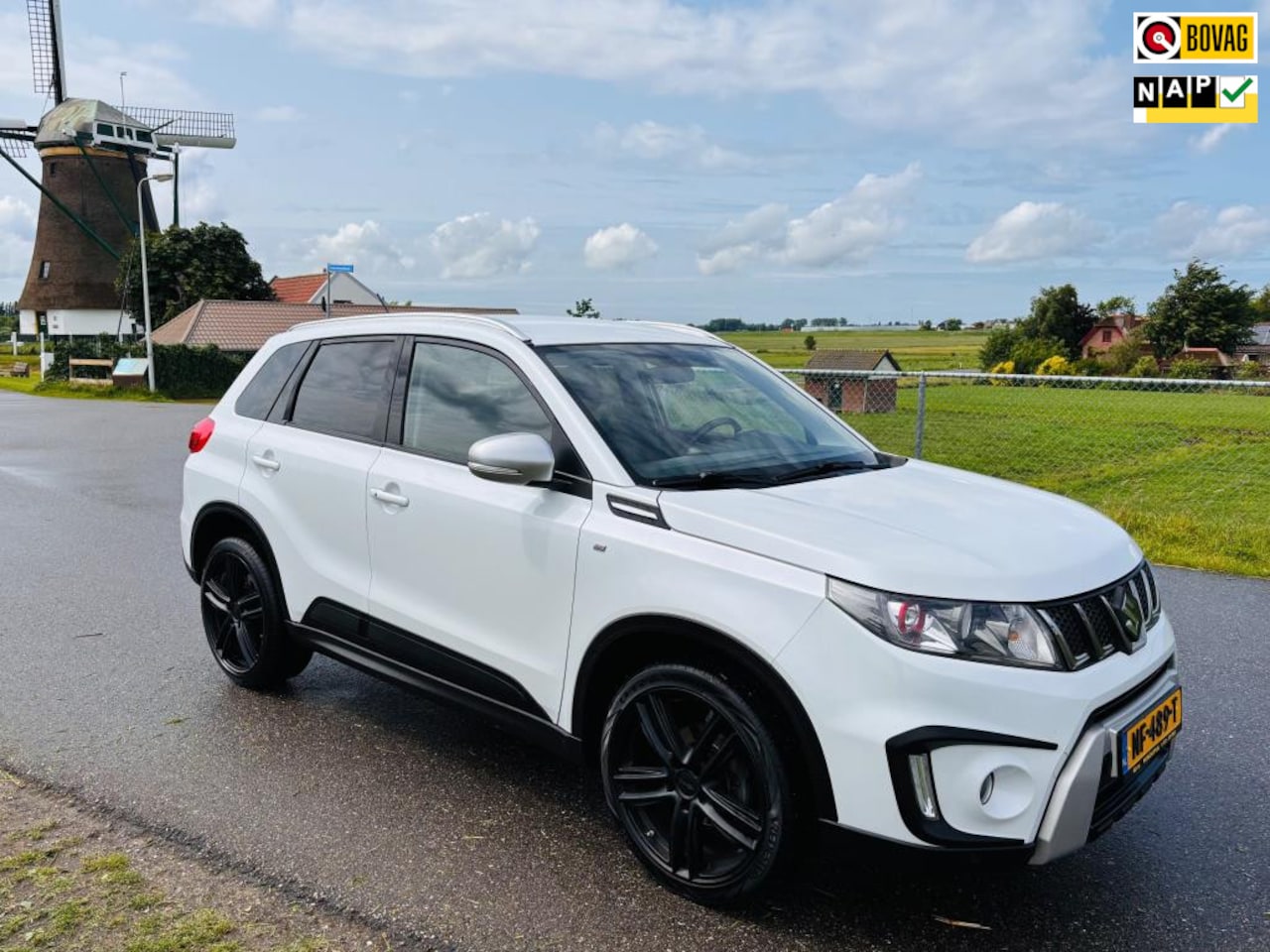 Suzuki Vitara - 1.4 S|Apple carplay|Stoelverwarming|Automaat|Adap CC|trekhaak - AutoWereld.nl