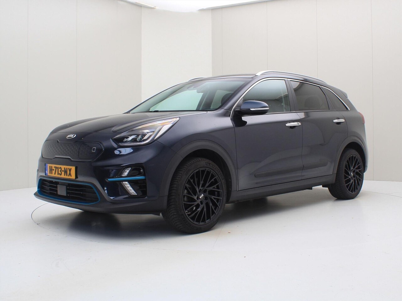 Kia e-Niro - Executiveline 64kWh 204pk [ ACC+CAMERA+JBL+LEDER+STOELVERWARMING+PDC ] - AutoWereld.nl