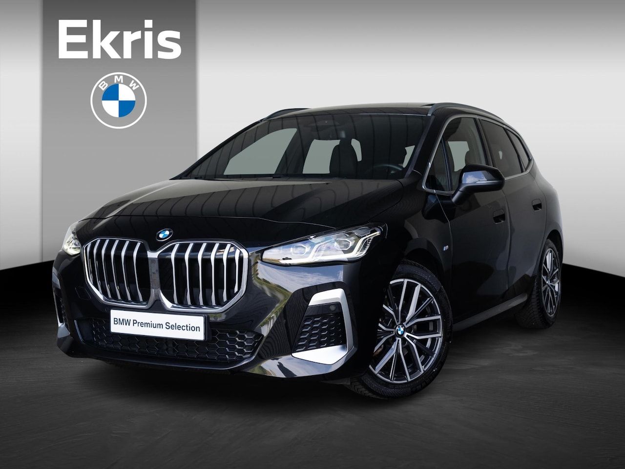 BMW 2-serie Active Tourer - 220i | M Sportpakket | Premium Pack | Comfort Access | Achteruitrijcamera | Panoramadak | - AutoWereld.nl