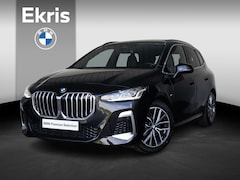 BMW 2-serie Active Tourer - 220i | M Sportpakket | Premium Pack | Comfort Access | Achteruitrijcamera | Panoramadak |