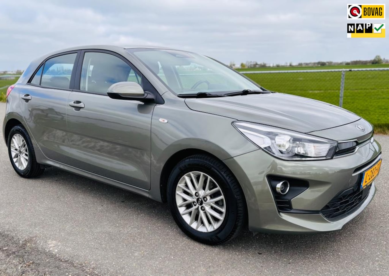 Kia Rio - 1.0 T-GDi MHEV DynamicLine|Mild Hybride|Camera|lijn herkenning - AutoWereld.nl