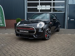 MINI John Cooper Works - | Kuipstoelen | geen OPF | Stoelverwarming | LED | Parkeersensoren