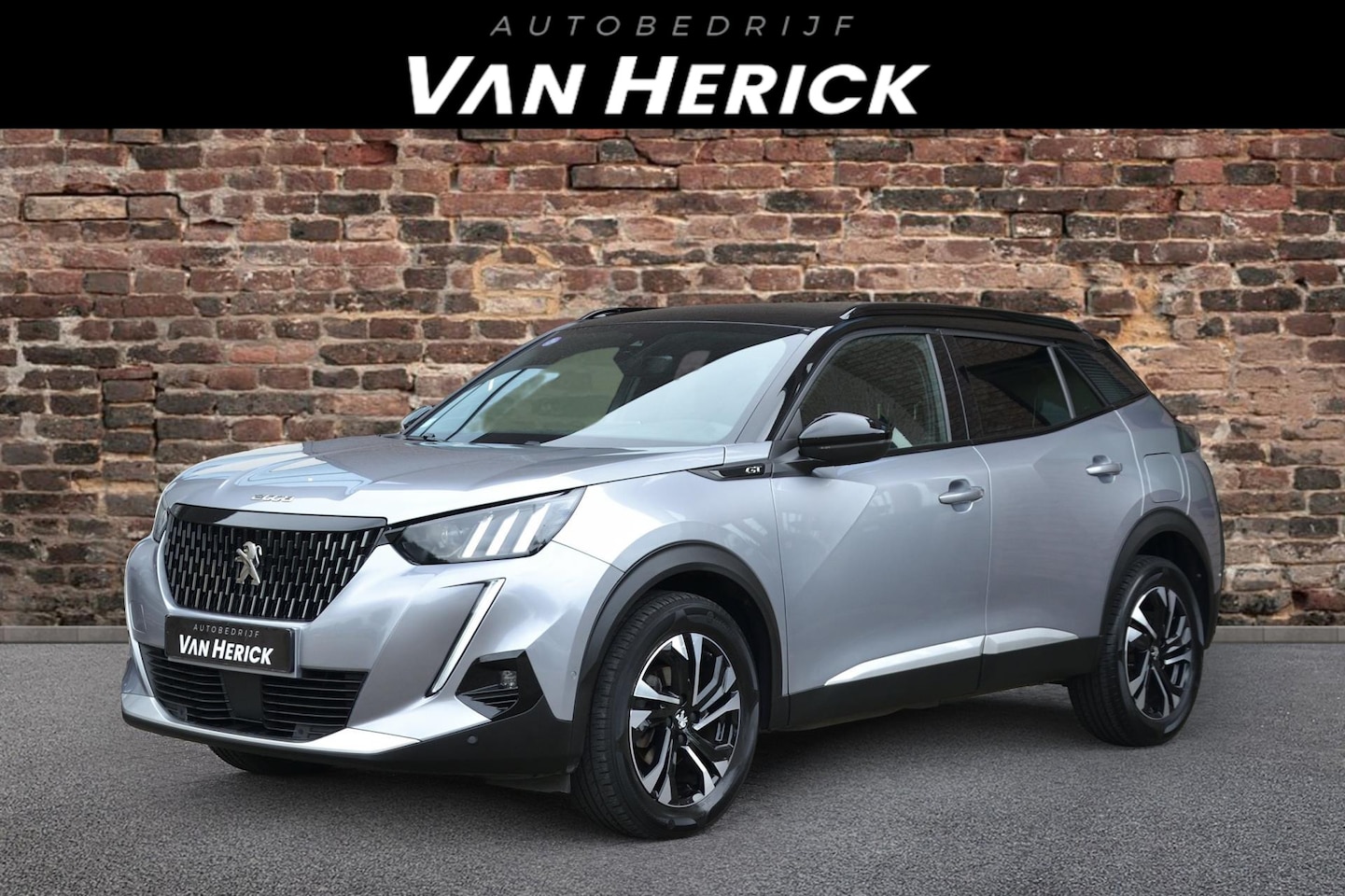 Peugeot 2008 - 1.2 PureTech GT Automaat | Navi | Keyless | ACC | Dode hoek detectie - AutoWereld.nl