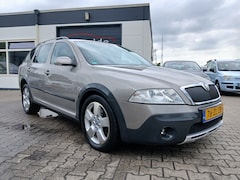 Skoda Octavia - Scout 2.0 TDI 4X4/1e eigenaar/Apk 04-'26
