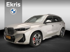 BMW iX1 - eDrive20 M-Sportpakket Pro / Driving assistant plus / Premium Pack / Comfort Pack / Travel