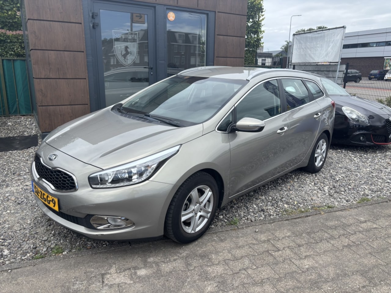 Kia Cee'd Sportswagon - 1.6 GDI Plus Pack 1.6 GDI Plus Pack - AutoWereld.nl