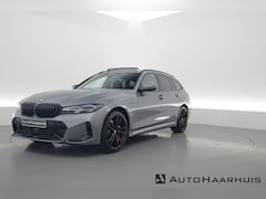 BMW 3-serie Touring - 330e M Sport | Pano | HUD | Carbon int. | 19'' | Adapt. Cruise | Elek. Stoelen