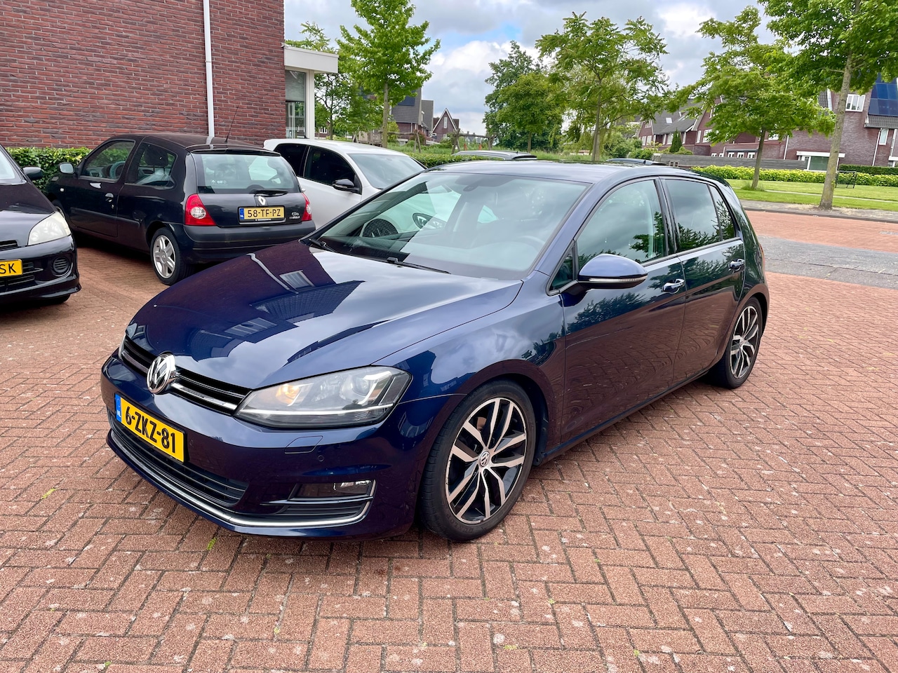 Volkswagen Golf - 1.4 TSI ACT Highline Vol leer /Xenon/Stoelvw/sfeerverlichting/eibach sport veren - AutoWereld.nl