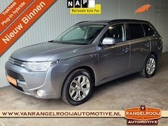 Mitsubishi Outlander - 2.0 PHEV Instyle, trekh. xenon, schuifd., leer, stoelverw., clima, cruise