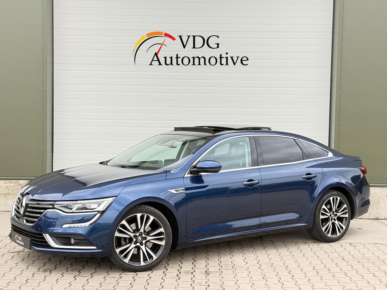 Renault Talisman - 1.6 TCE 200 EDC Initiale Paris / Pano / Adaptieve Cruise / Vol Leder / Navi / Camera / Hea - AutoWereld.nl
