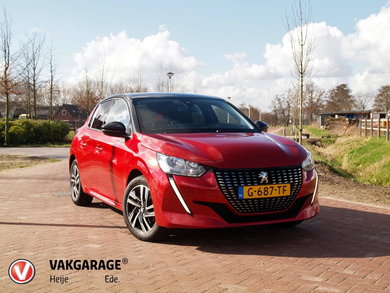 Peugeot 208 - 1.2 PureTech Blue Lease Allure | Apple Carplay | 100 PK | Two-Tone | Achteruitrijcamera | - AutoWereld.nl