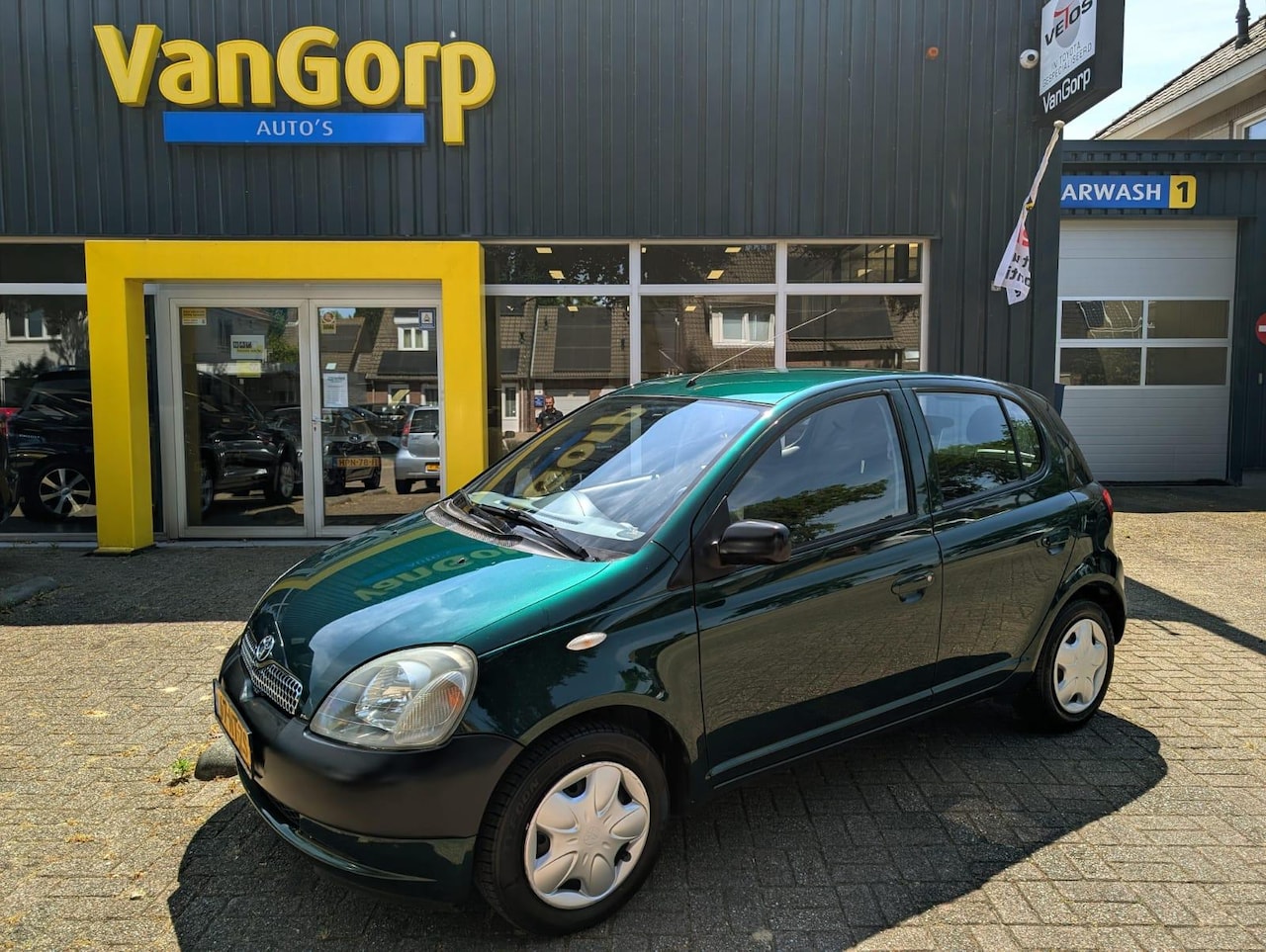 Toyota Yaris - 1.3-16V VVT-i Sol automaat All-in prijs! - AutoWereld.nl