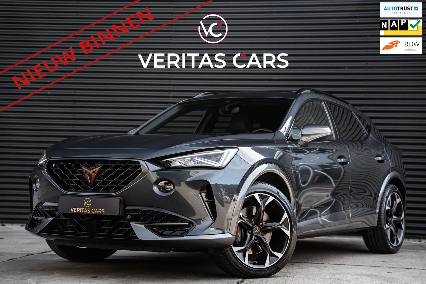 CUPRA Formentor - 2.0 TSI 4DRIVE 310 PK |BTW Auto|Pano|Camera|Kuipstoelen|CarPlay|Drive Mode e.o. - AutoWereld.nl