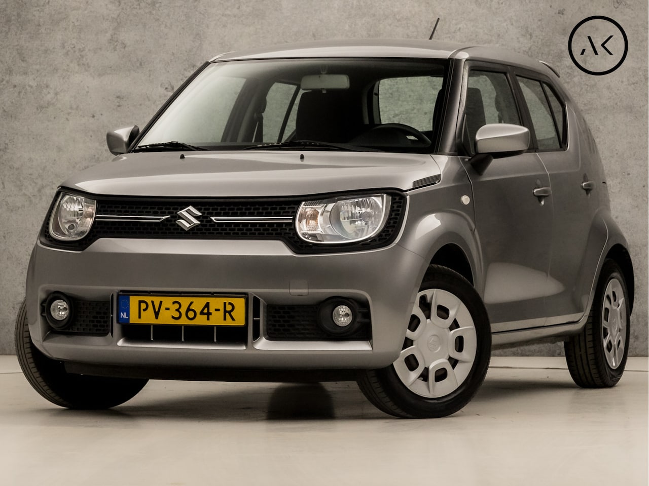 Suzuki Ignis - 1.2 Luxury (AIRCO, BLUETOOTH, TREKHAAK, SPORTSTOELEN, ELEK RAMEN, PARKEERSENSOREN, NIEUWE - AutoWereld.nl