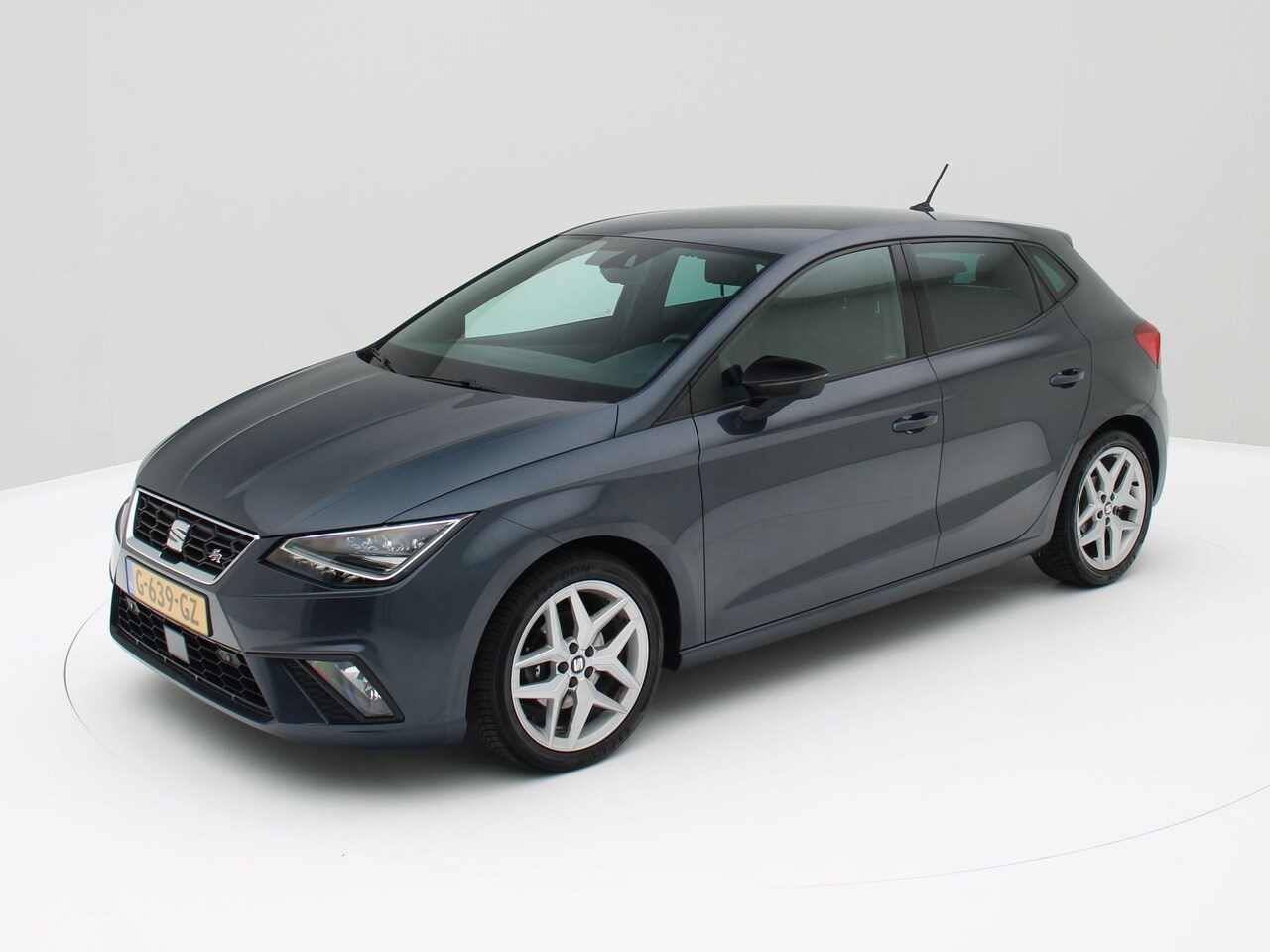 Seat Ibiza - 1.0 TSI FR Business Intense Alcantara Sportint. - AutoWereld.nl
