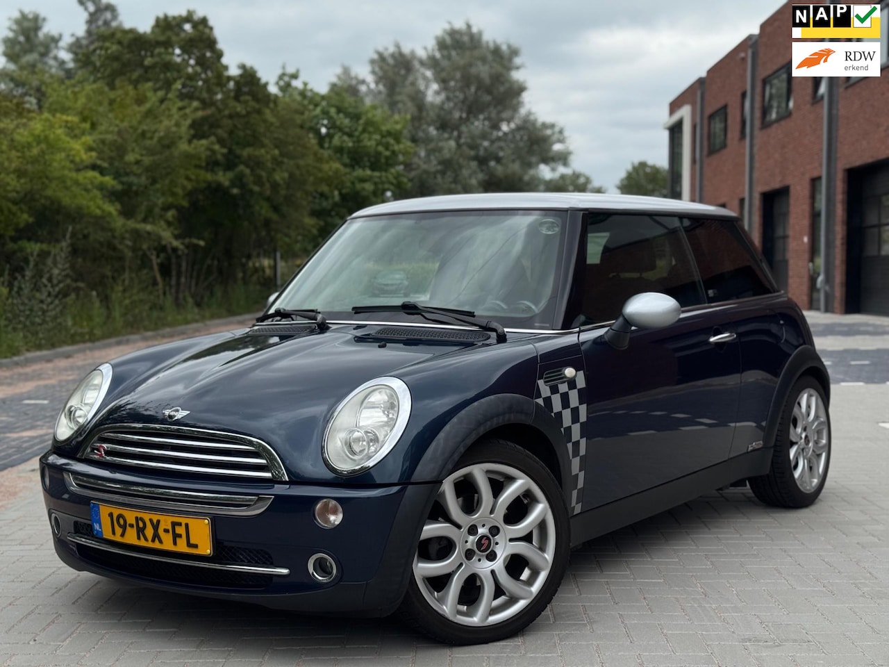 MINI John Cooper Works - S 1.6 Checkmate JCW |AIRCO|CRUISE|LEER|NIEUWSTAAT - AutoWereld.nl