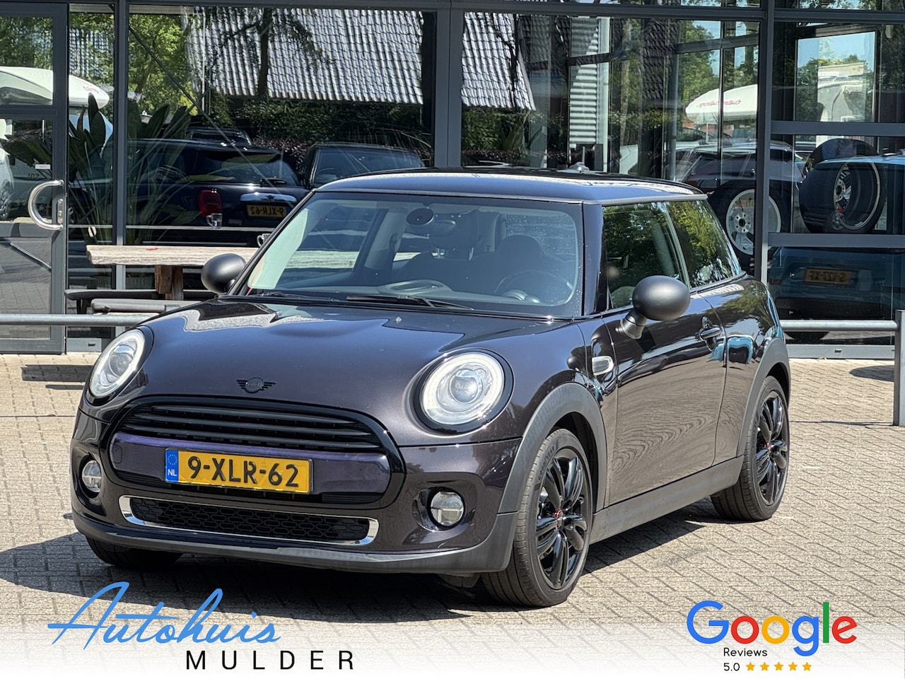 MINI Cooper - Mini 1.5 First Born Edition Navigatie/Cruise/Led/Keyless entry - AutoWereld.nl