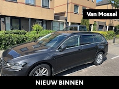 Volkswagen Passat Variant - 1.5 TSI Elegance Business R 150 PK