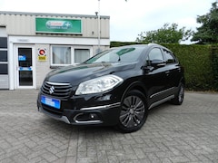 Suzuki SX4 S-Cross - 1.6 High Executive AllGrip Navigatie - Stoelverwarming - Lederen bekleding- 4X4 - Trekhaak