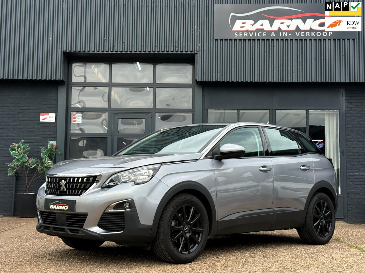 Peugeot 3008 - 1.2 PureTech Allure CRUISE|TREKHAAK - AutoWereld.nl