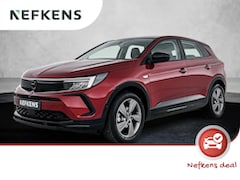 Opel Grandland - SUV GS 130 pk Automaat | Navigatie | Achteruitrijcamera | Parkeersensoren Voor en Achter |