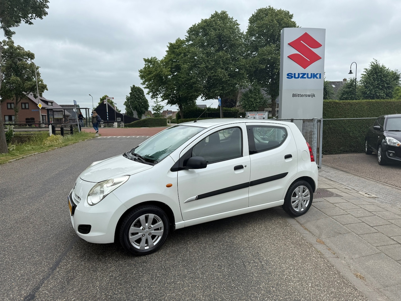 Suzuki Alto - 1.0 Comfort Plus // Door ons onderhouden // AC // Stootlijst // Lekker zuinig rijden // Ri - AutoWereld.nl