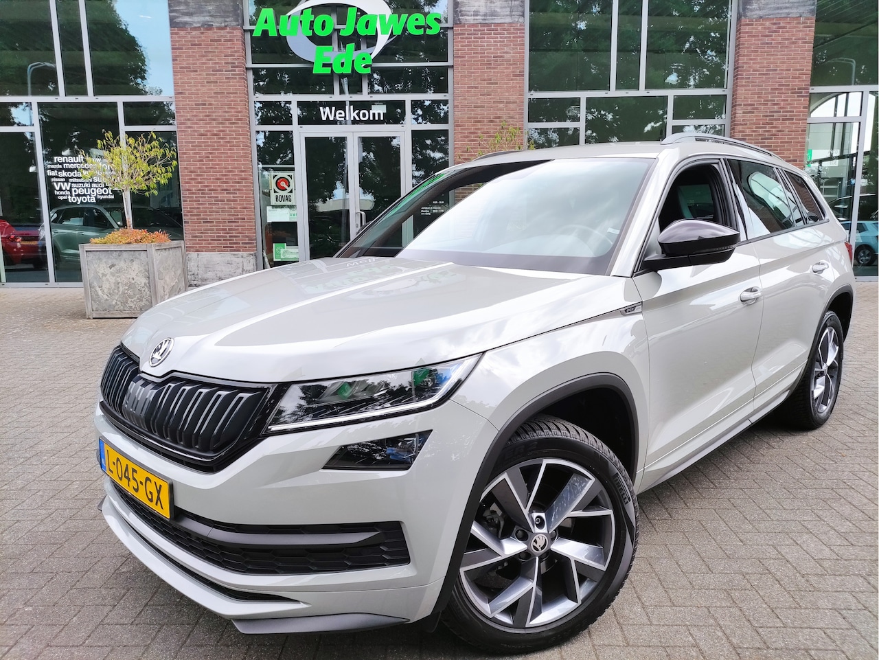 Skoda Kodiaq - 1.5 TSI Sportline Business Virtual dashboard- Leder/Alcantara - Apple Carplay - NL auto - AutoWereld.nl