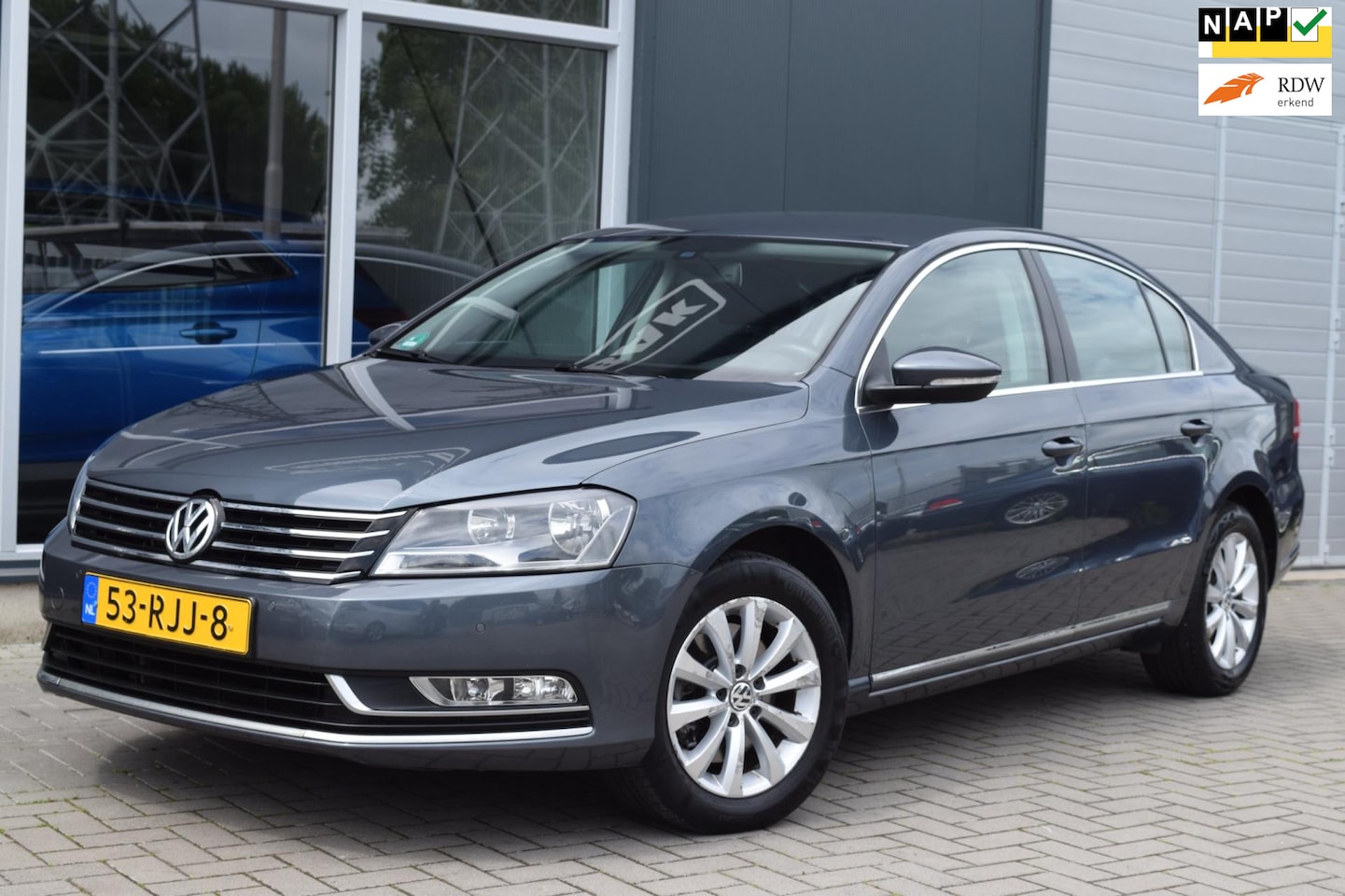 Volkswagen Passat - 1.4 TSI Comfortline BlueMotion | Navi | Clima | Cruise | NAP + APK 7-2026 ! - AutoWereld.nl