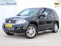 Suzuki Grand Vitara - 2.0-16V Limited KEYLESS I OPENDAK I TREKHAAK I CLIMA I NETTE AUTO I