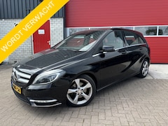 Mercedes-Benz B-klasse - 180 Prestige Comfort AUTOMAAT / XENON / NAVI / AIRCO / PDC / CRUISE / BLUETOOTH / NL-AUTO